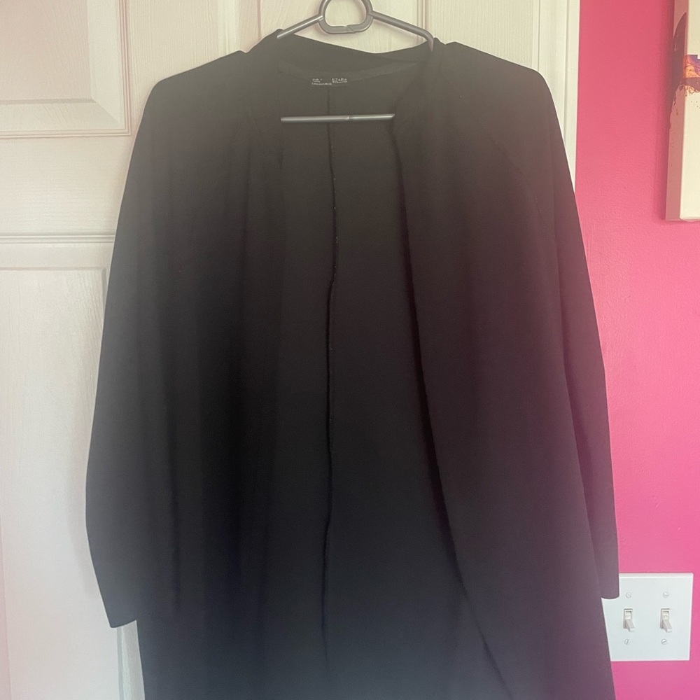 Black cardigan Zara’s